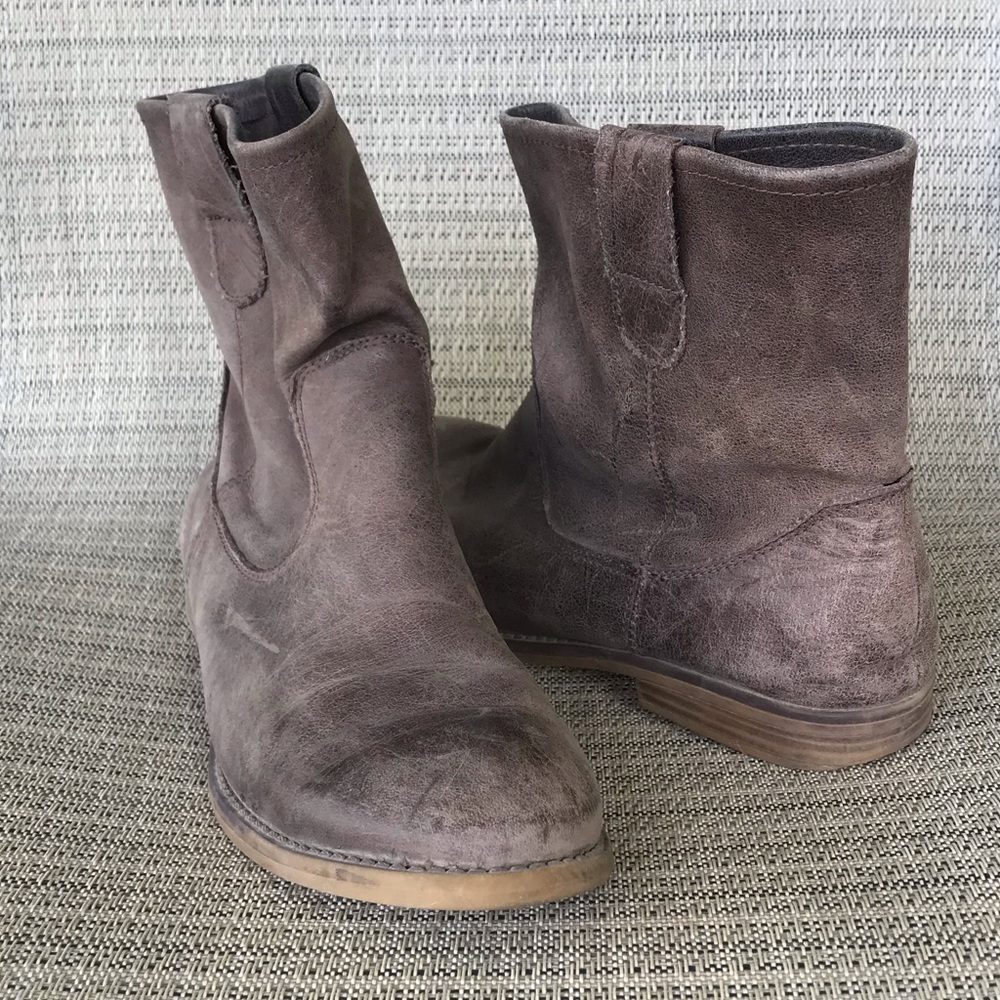 Crown Vintage Brown Taupe Leather Ankle Bootie Size 7